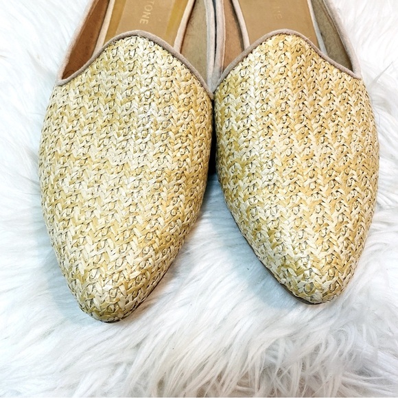 SUN + STONE Women's Gold Flat Shoes Sz-10 - Picture 4 of 6